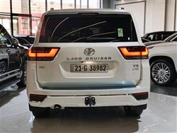 تويوتا لاندكروزر